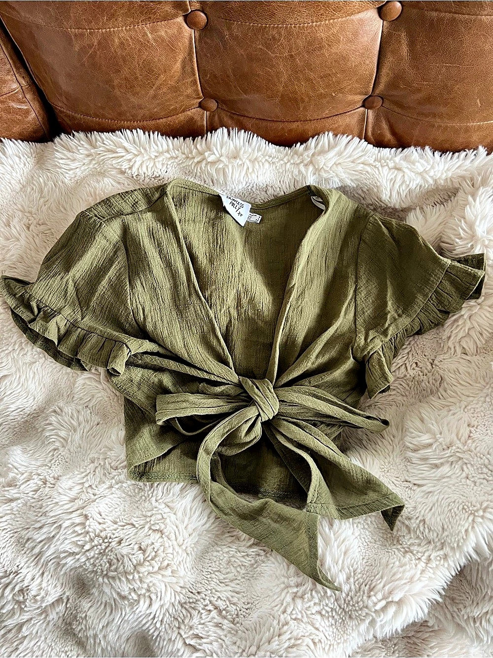 Princess Polly Olive Tie Front Ruffle Blouse Size 4 Like New